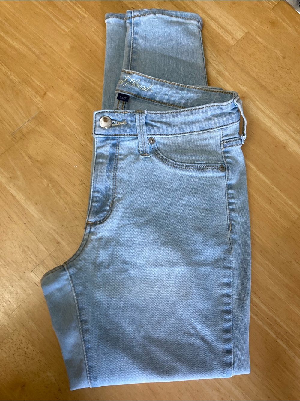 Universal Thread Light Blue Skinny Jeans